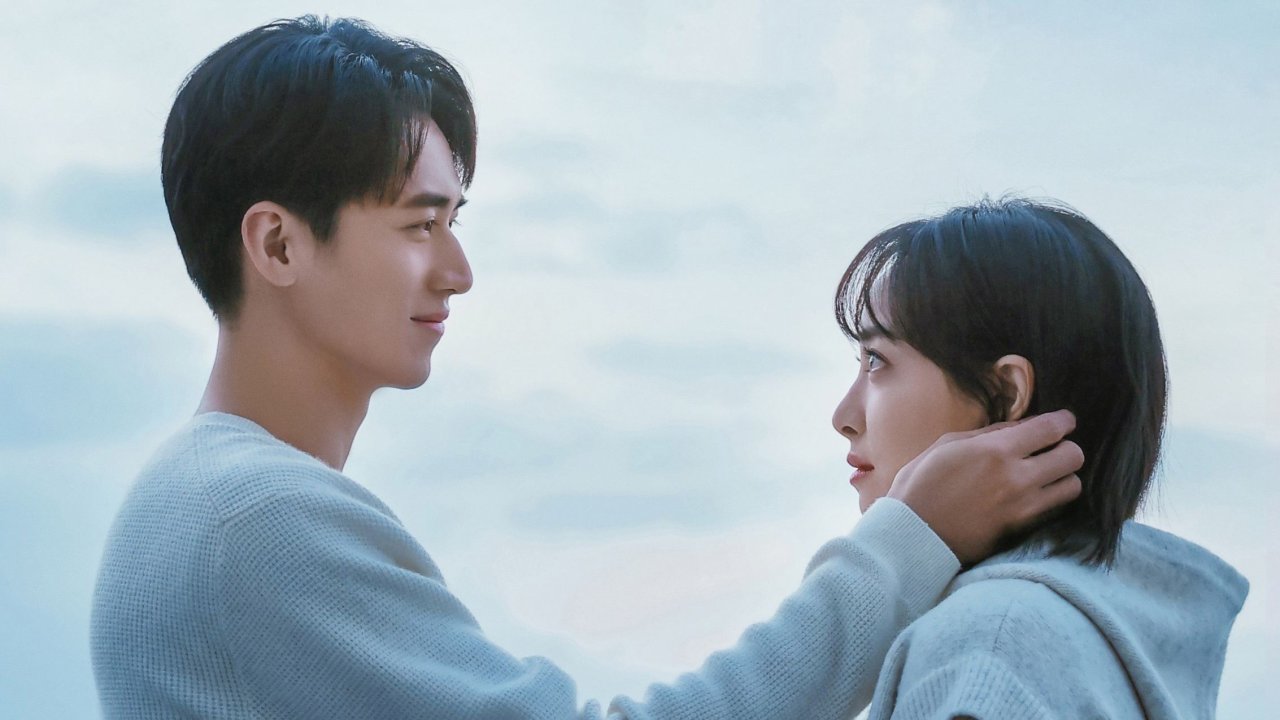 Ai Cũng Biết Anh Yêu Em - Almost Lover  Vietsub